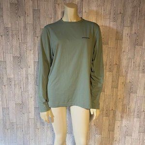 Patagonia Men's Small Green Capilene Cool Daily Trout Fish Graphic Shirt